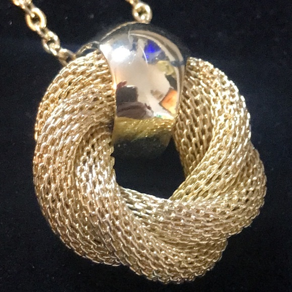 Charter Club gold tone necklace - Picture 2 of 5